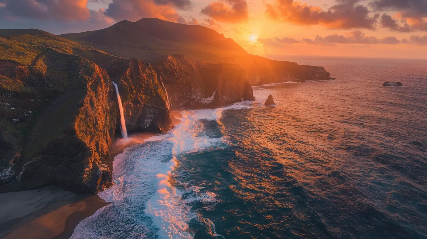 Coastal Cascades: Waterfalls that Meet the Ocean